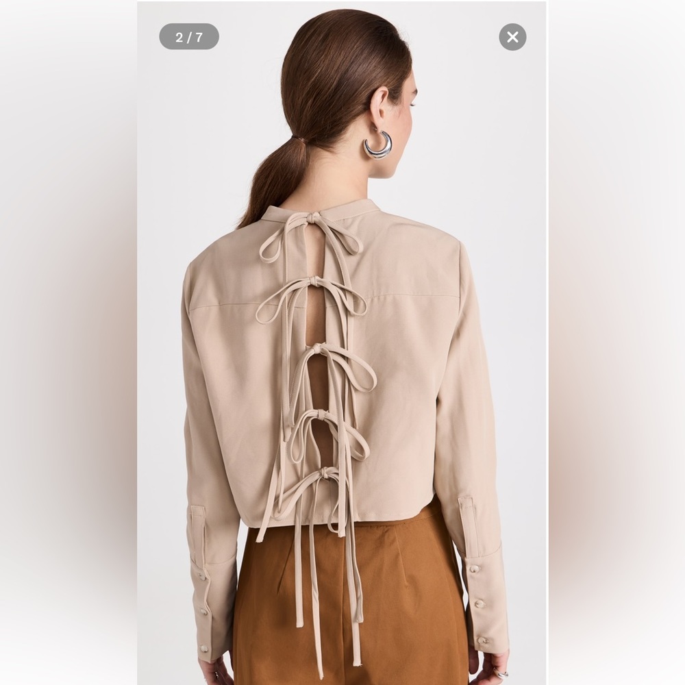 BNWT-87Origins Tie Back Crop Top